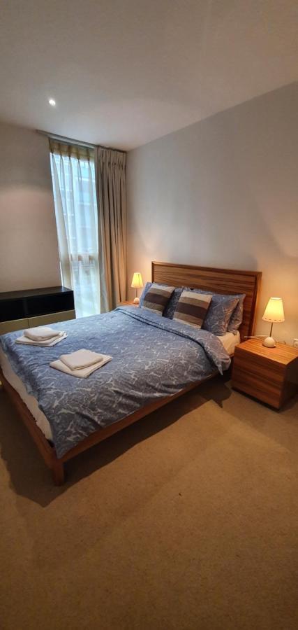 Central Prime King Size Apartment Дублин Экстерьер фото