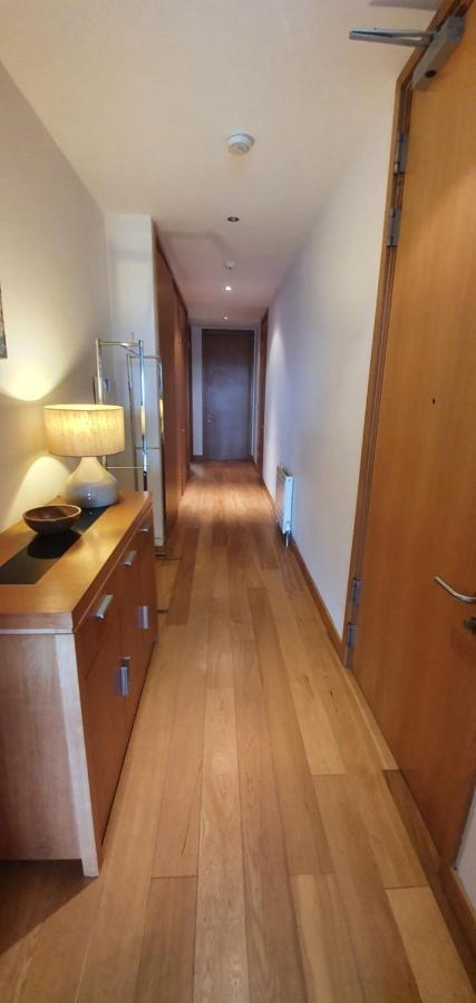 Central Prime King Size Apartment Дублин Экстерьер фото
